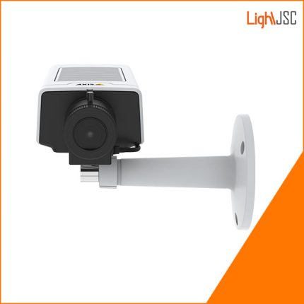AXIS M1135 Network Camera mặt trước