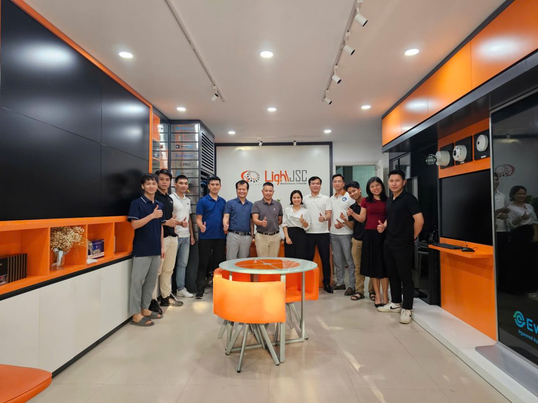 hợp tác của LightJSC và các bên đối tác